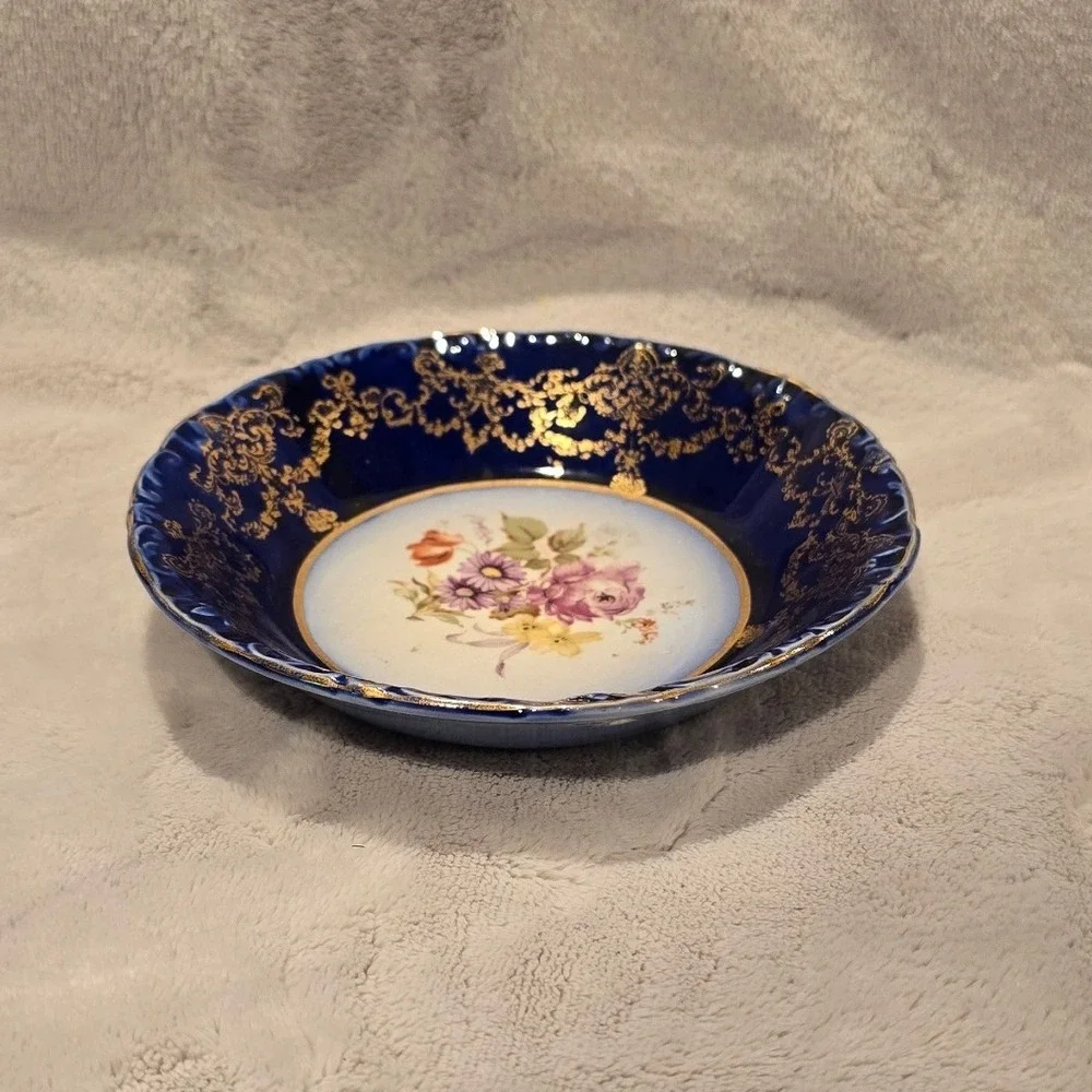 Vintage Rideways England‎ Cobalt Blue/Gold Filigree Edge Gilded Bowl Dish 5.25